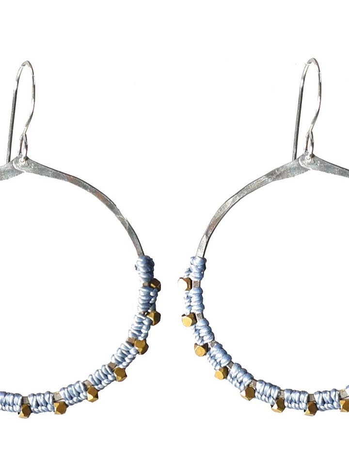 Silver Moon Hoops för wholesale av AMiRA jewelry