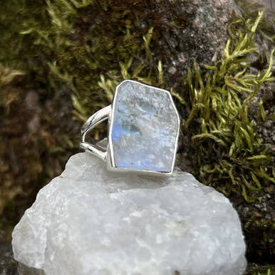 MÅNSTEN RING STERLING SILVER för wholesale av Nugent Jewelry