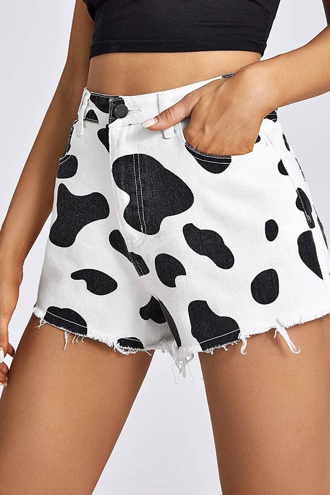 UNISHE - Wholesale Shorts - Women's - BTMW021 Western Cow Print High Waist Denim Shorts1