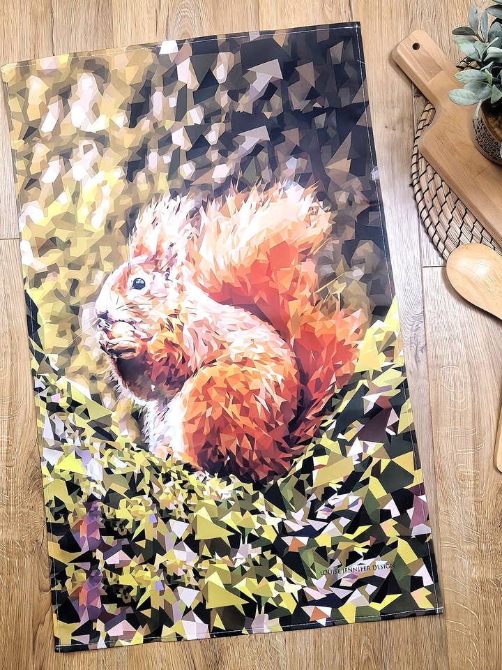 Torchon ÉCUREUIL ROUGE - 100% coton *NOUVEAU pour la vente par Louise Jennifer Design