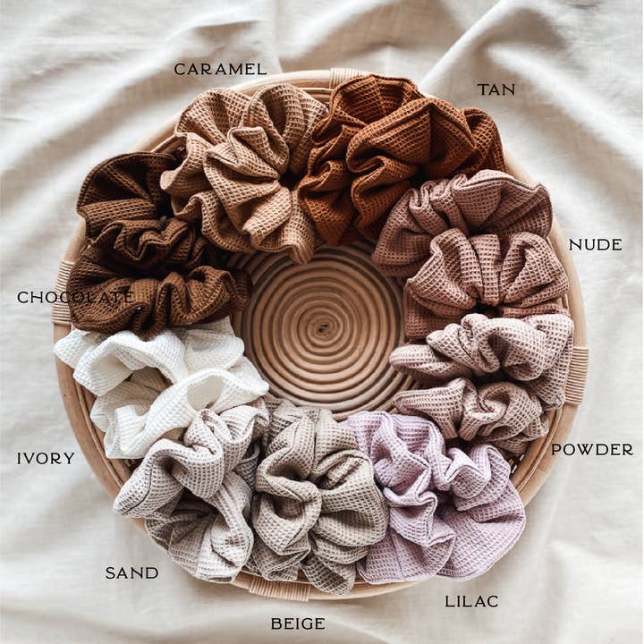 Waffle Scrunchies de Algodão e outras tendências em Compre scrunchies B2B. Devoluções gratuitas e condições de pagamento a 60 dias na Faire na Faire.