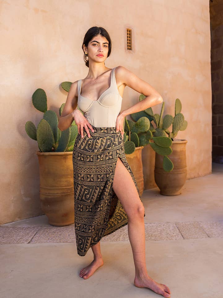 LAYLA Sand Damen Badeanzug Einteiler für den Großhandel von Kostumari