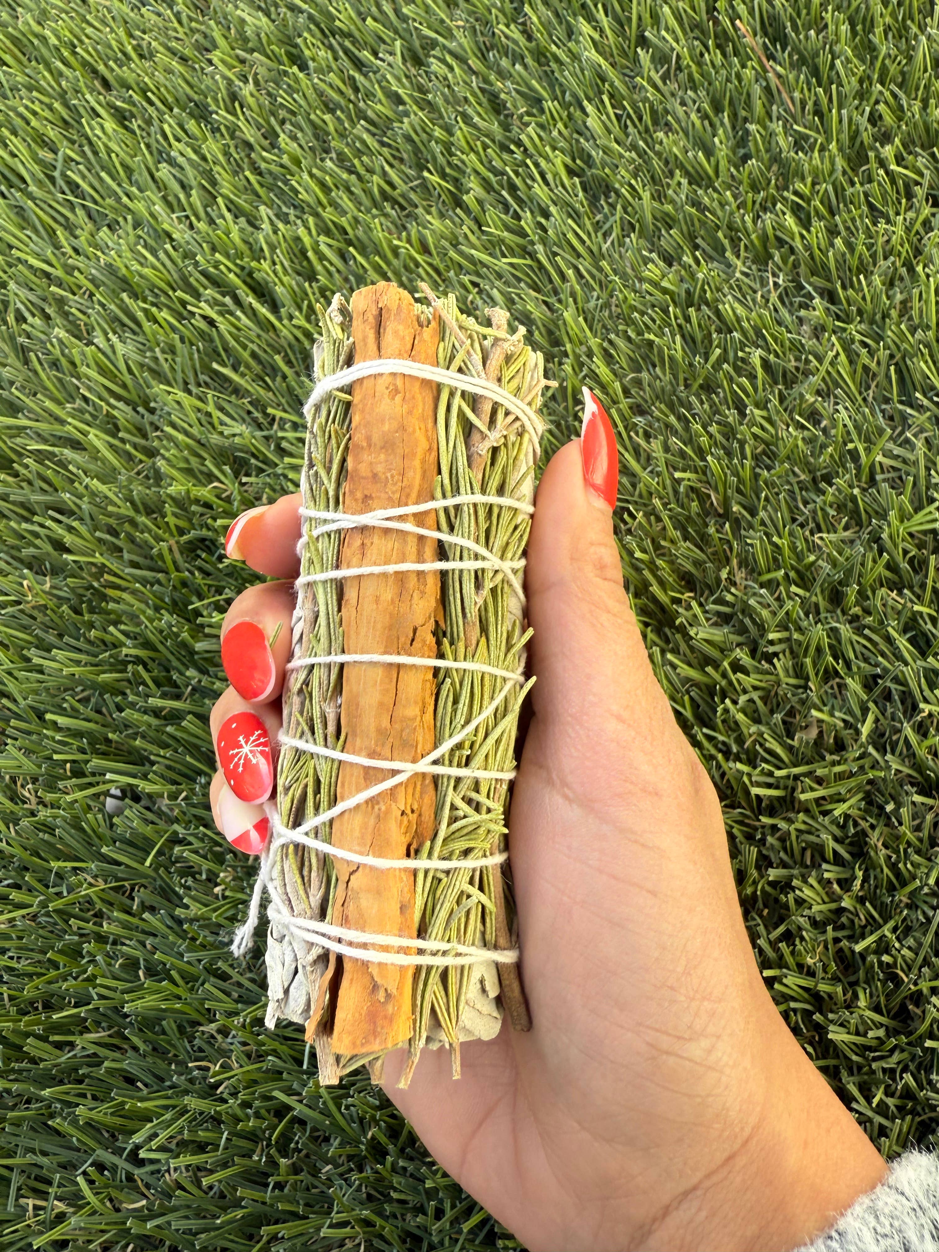 Faiza Naturals - Wholesale Sage Bundle - Rosemary with Cinnamon and White Sage Bundle 2