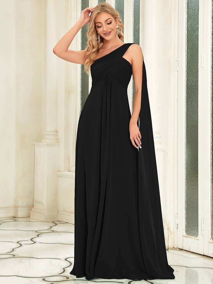 Ever-Pretty - Wholesale Gown – Women's - Elegant Pleated One-Shoulder Bridesmaids Dress1