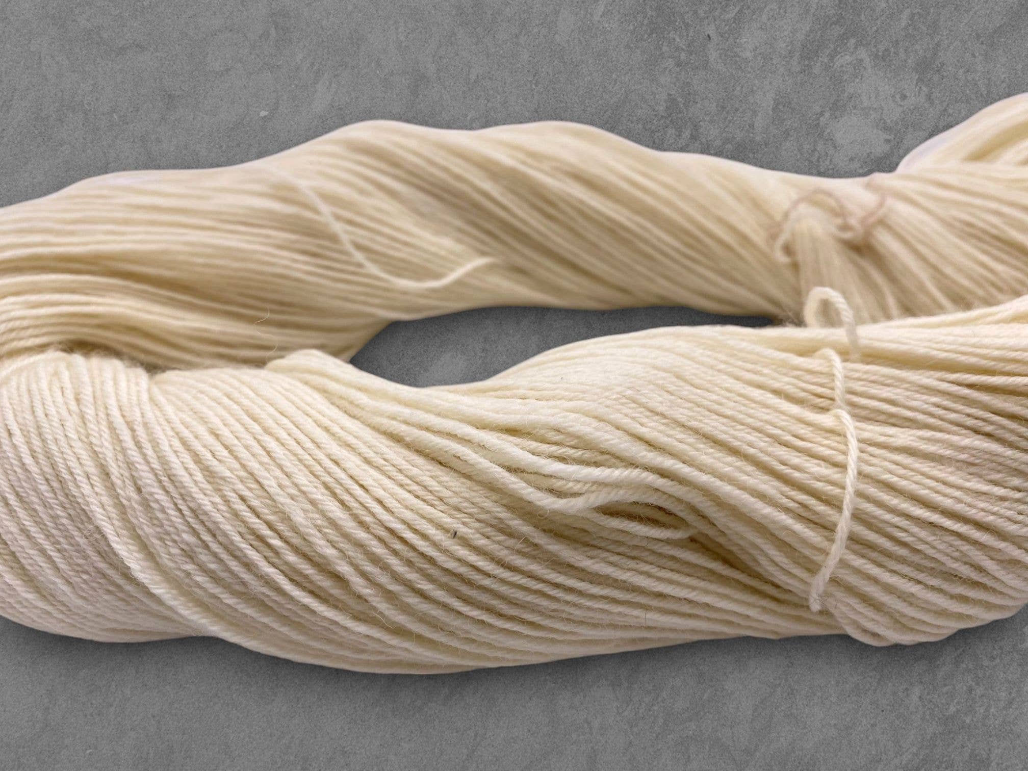 Rooster Undyed Yarns - Wholesale Yarn - Undyed Yarn: SW Bluefaced/Corriedale 4 Ply Knitting Yarn3