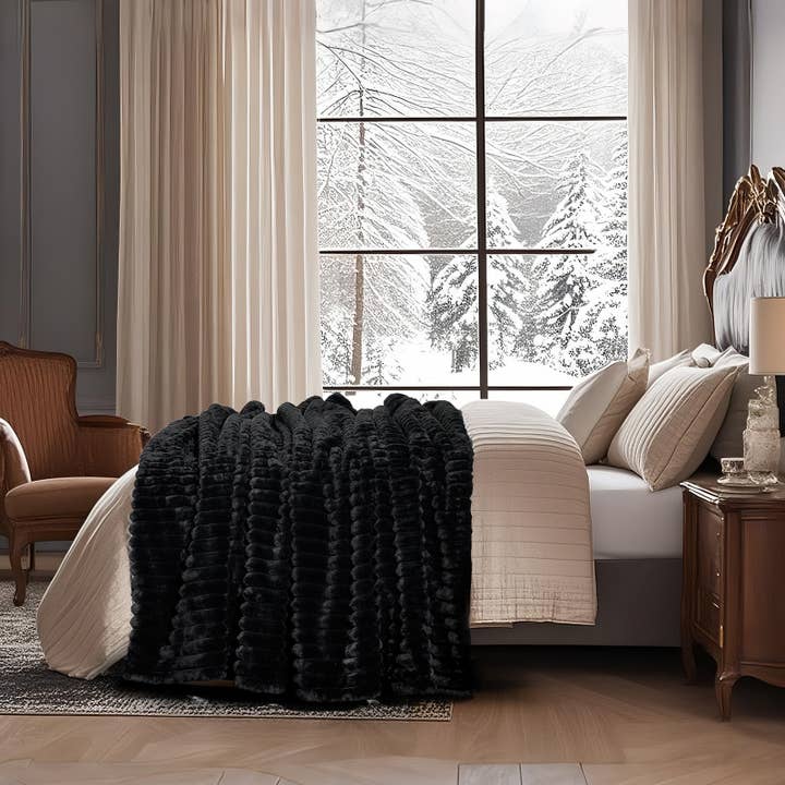 DreamValley - Wholesale Throw Blanket - AH Faux Rabbit Fur Luxurious Striped Throw Blanket 55"x70"1