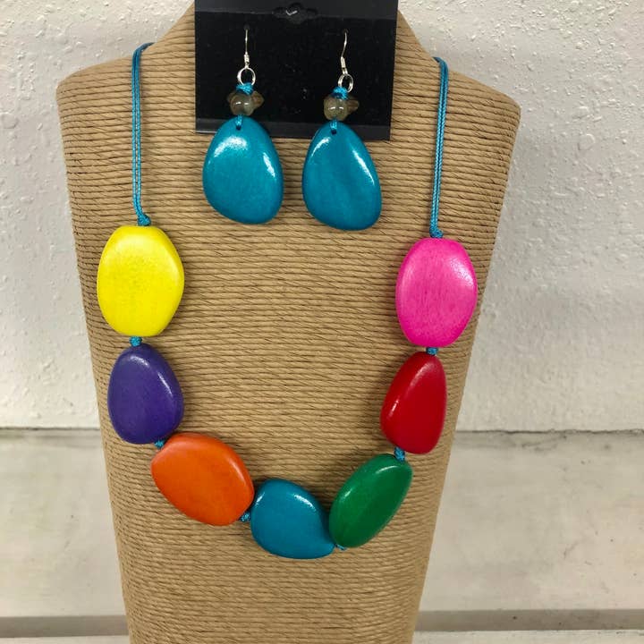 International Duru's - Vendita all'ingrosso Parure di gioielli - CORDONCINO TURCHESE A 2 FILI CON GIROCOLLO IN LEGNO MULTICOLORE DA 16 POLLICI