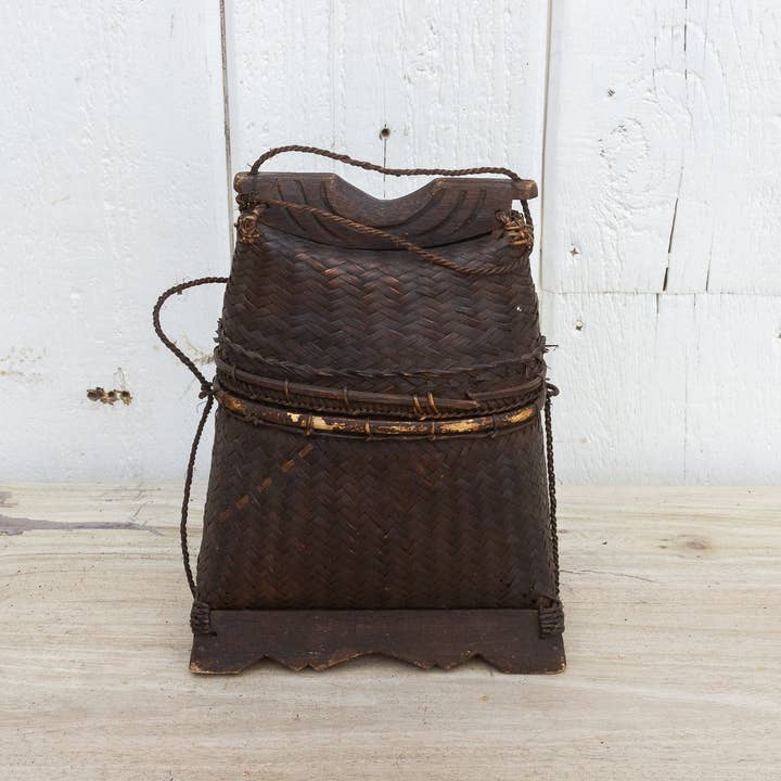 De-cor - Wholesale Basket - Mid 20th Century Thai Tribal Basket1