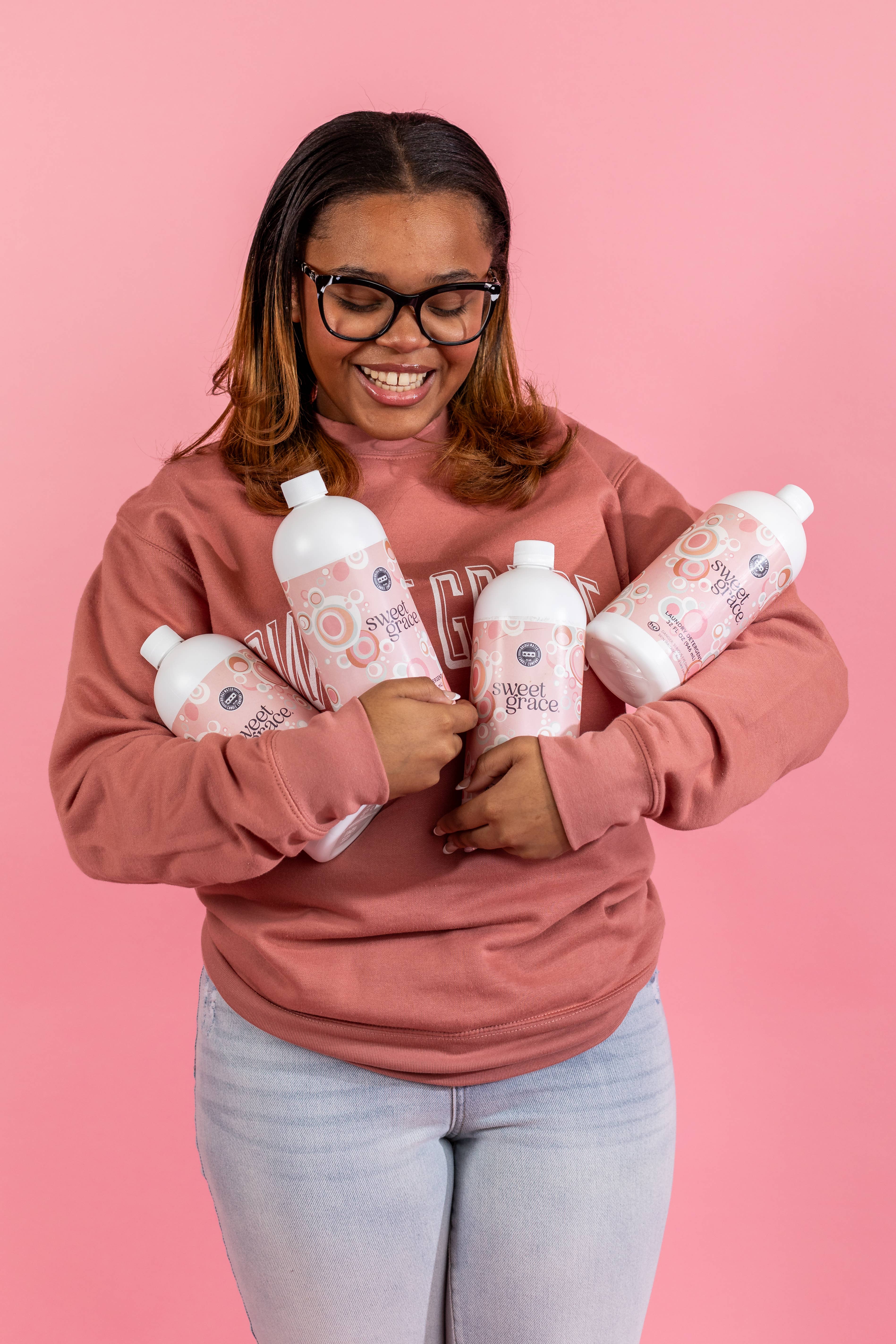 Bridgewater Candle Company - Wholesale Liquid Laundry Detergent - Sweet Grace 32oz Laundry Detergent9