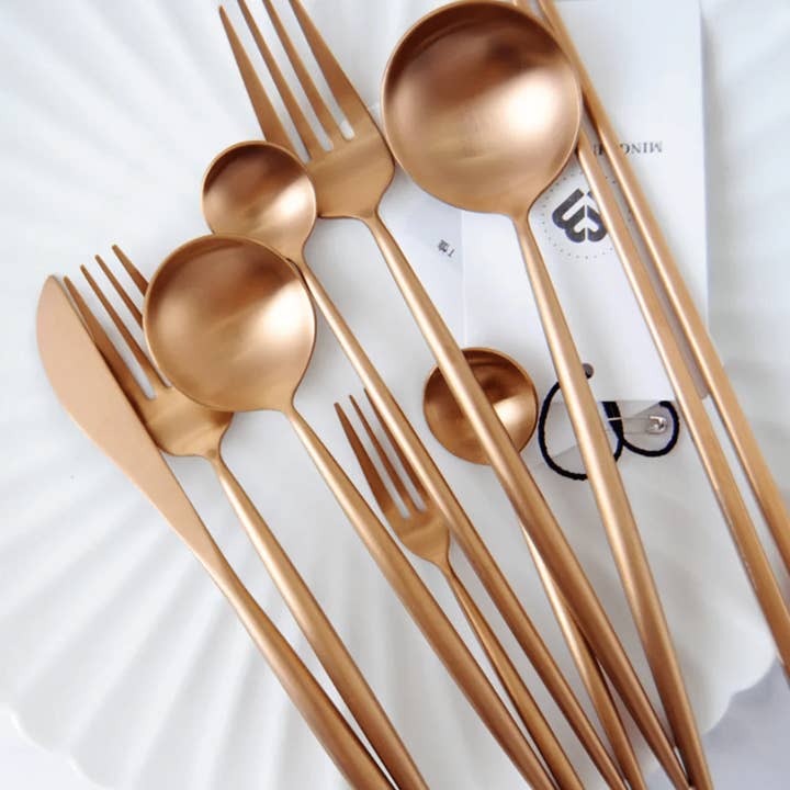 Spanje Set - Zwart Roestvrij Stalen Bestek voor wholesale door Moderny