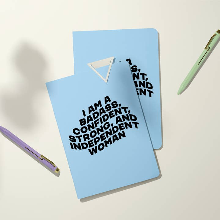 Badass Woman | Journal de poche, mini-carnet, mini-journal pour la vente par That’s So Andrew