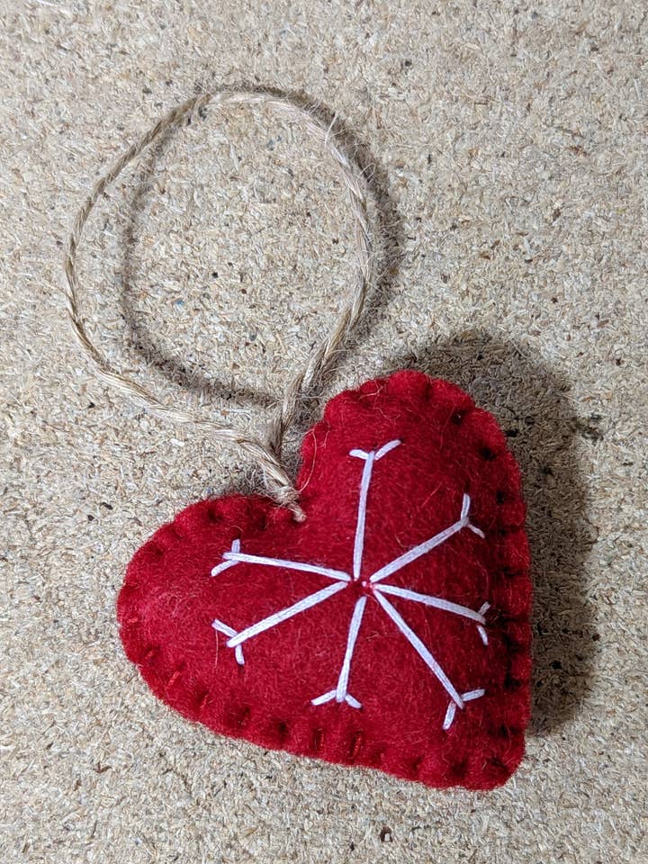 Handmade Felt Valentine Love Heart for wholesale by Cool Trade Winds
