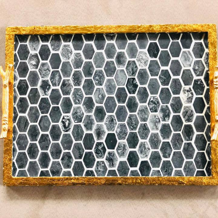 Tiramisu - Vendita all'ingrosso Vassoi decorativi - Vassoio decorativo in resina grigia, grande2