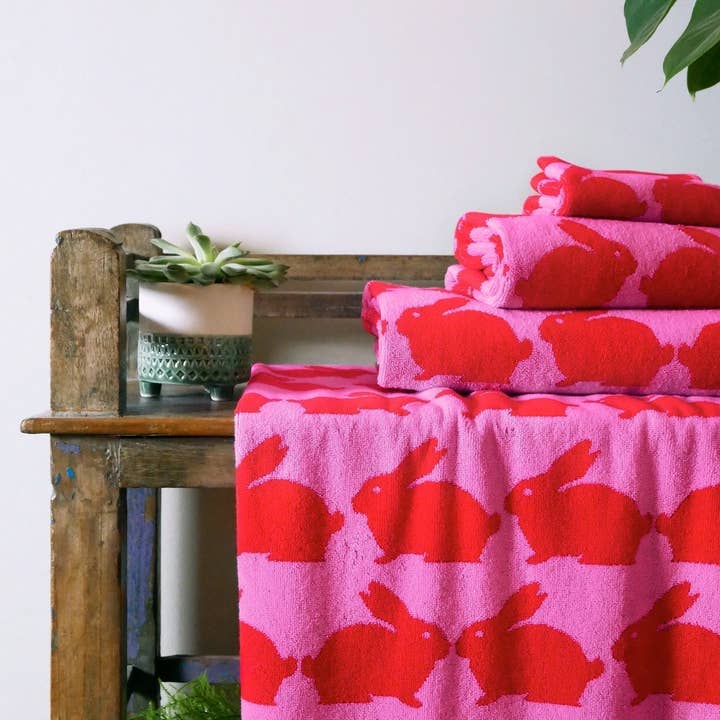 Anorak - Wholesale Hand Towel - Anorak Kissing Rabbits Organic Cotton Hand Towel