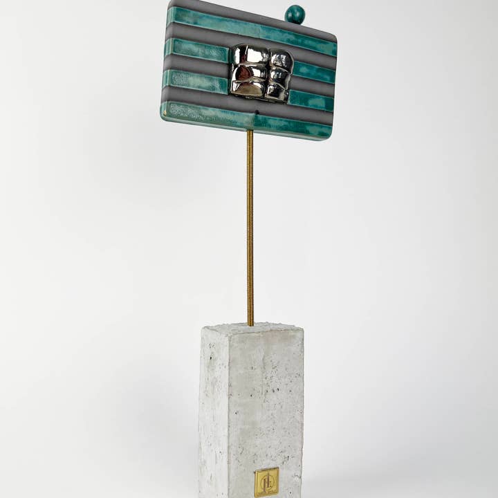 Farzin Kavaji - Wholesale Sculpture - MR Gold Pack 061