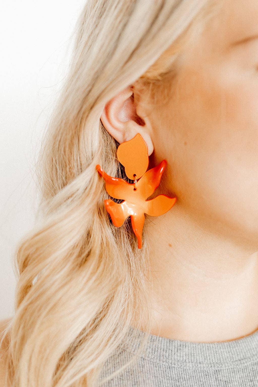 LINNY CO - Wholesale Dangle Earrings - Flora Statement Earrings - Metallic Orange1