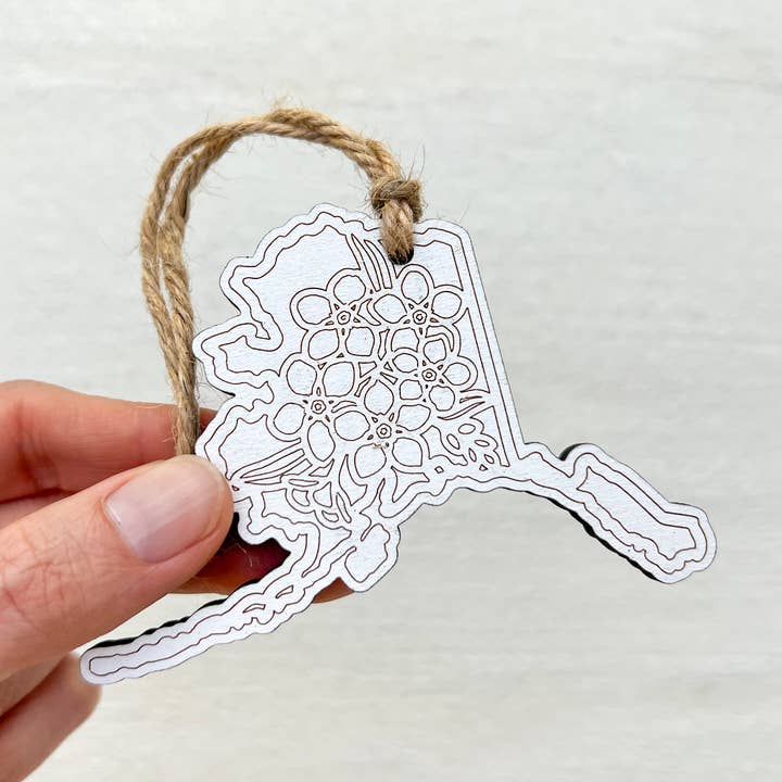 Ornamento in Legno Non Ti Scordar di Me dell'Alaska per la vendita all'ingrosso da parte di RusticStrokes