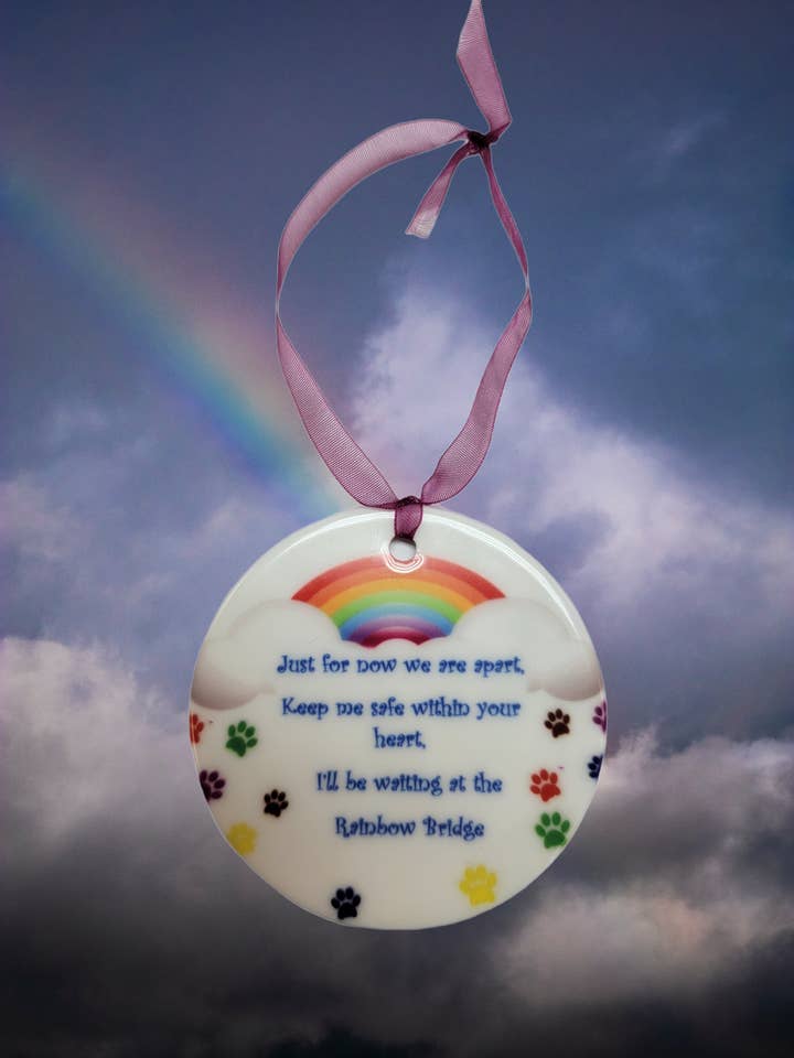 Décoration en céramique Pet Sympathy Rainbow Bridge pour la vente par Ciao Bella Jewelry Inc