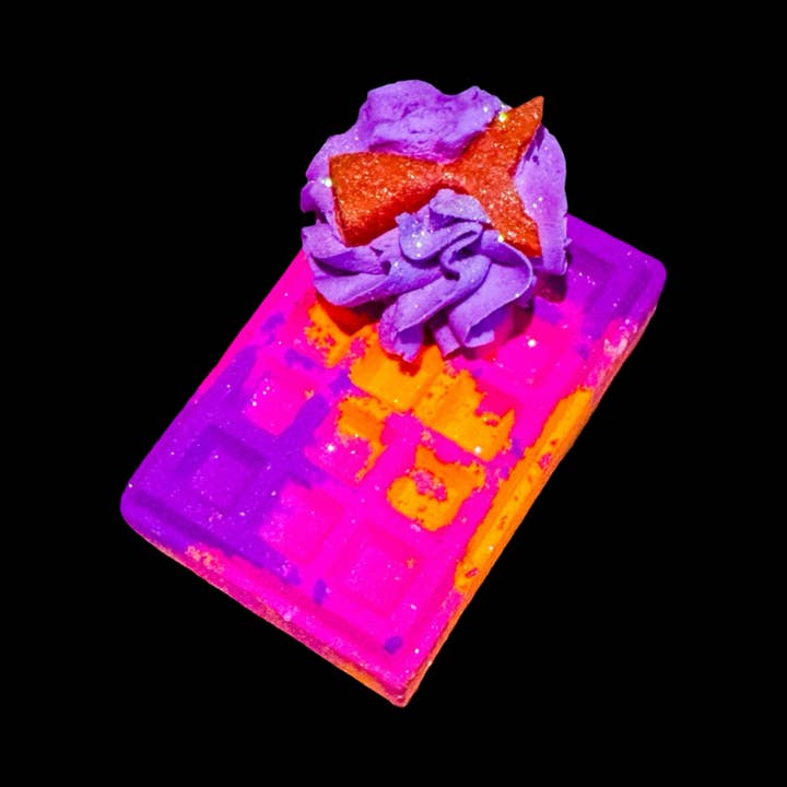 Phoenix Bath and Body - Wholesale Bath bomb/fizz - Tropical Guava Sorbet Waffle Bath Bomb + Bubble Frosting + Soap Embed - NEW medium size!2
