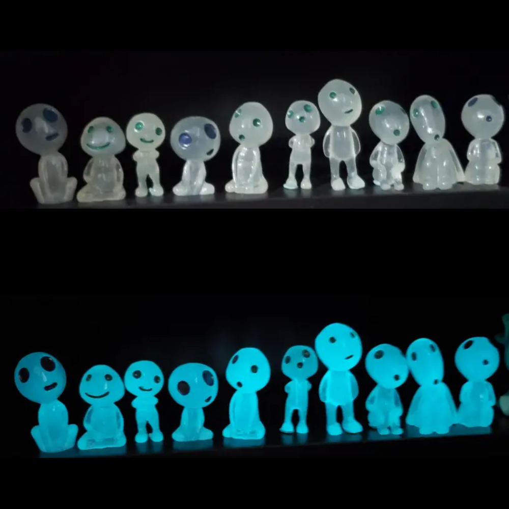 Moderny - Wholesale Outdoor Ornament/Decor - Luminous Garden Elves (10 Pcs)2