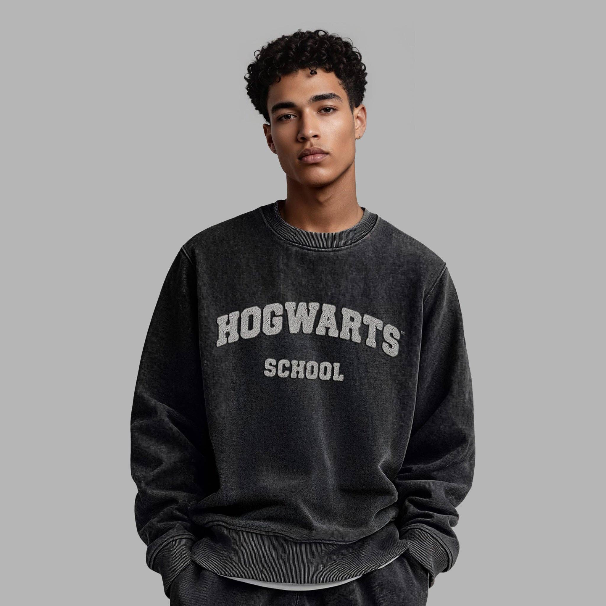 Blvck Paris - Wholesale Sweatshirt - Unisex - Harry Potter x Blvck ‘Hogwarts’ Sweater2