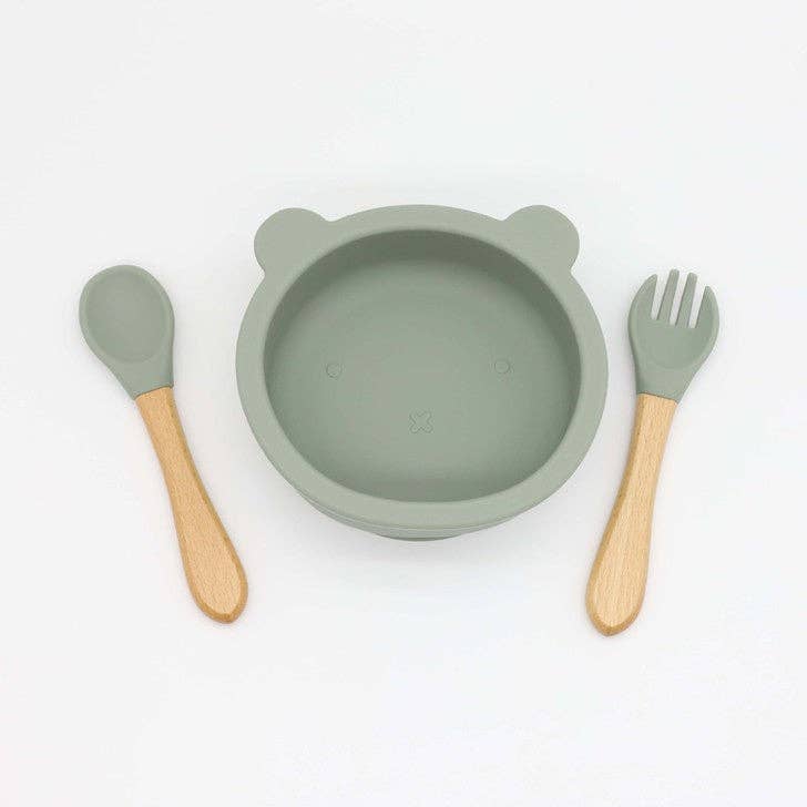 MyKids-USA® - Wholesale Bowl - Kids & Baby - Baby Bear Shape Food Training Silicone Bowl With Spoon Table2