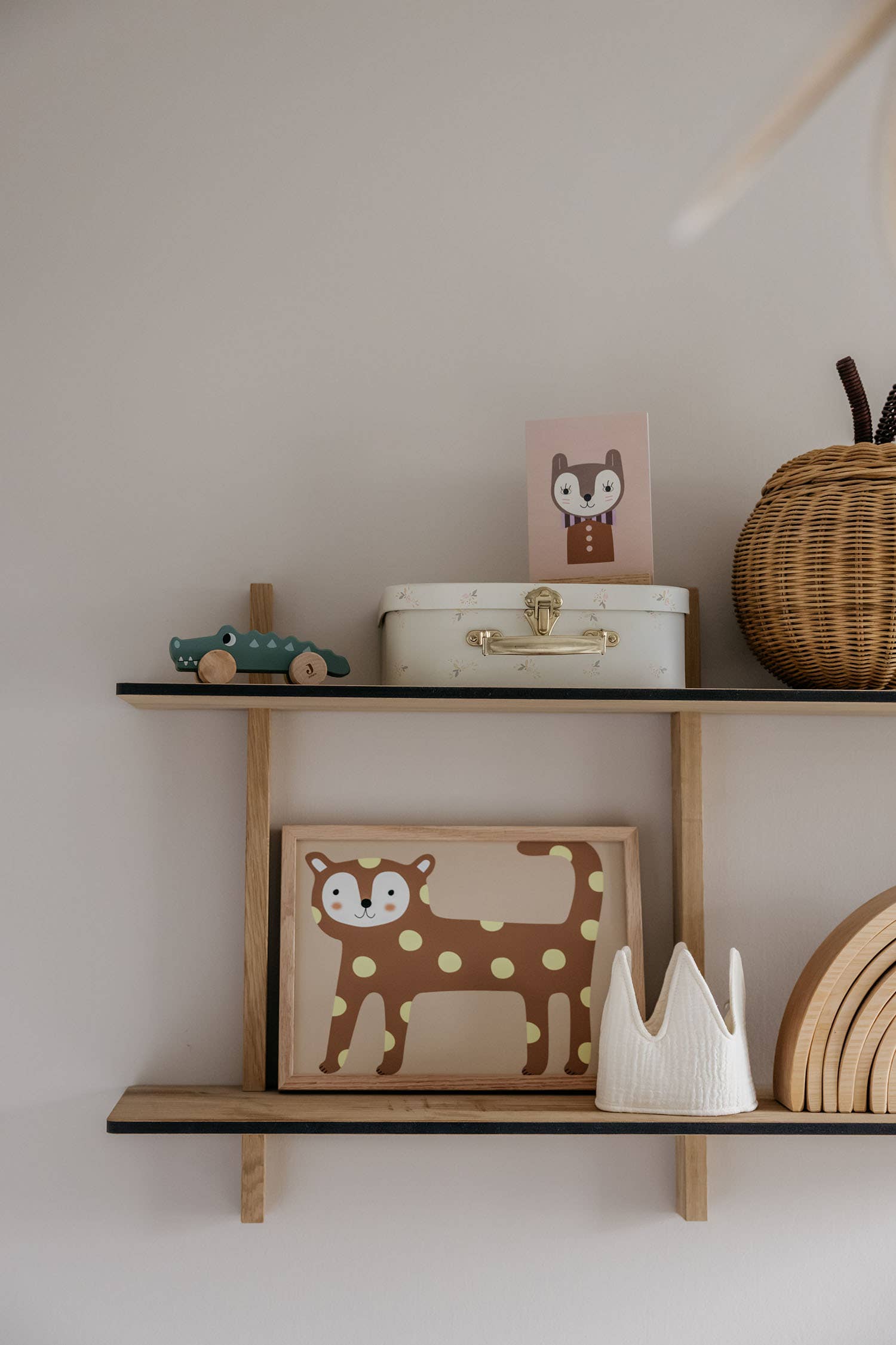 Little Otja - Wholesale Picture frame - A4 Oak Picture Frame: Minimalist Real Wood Wall Art2