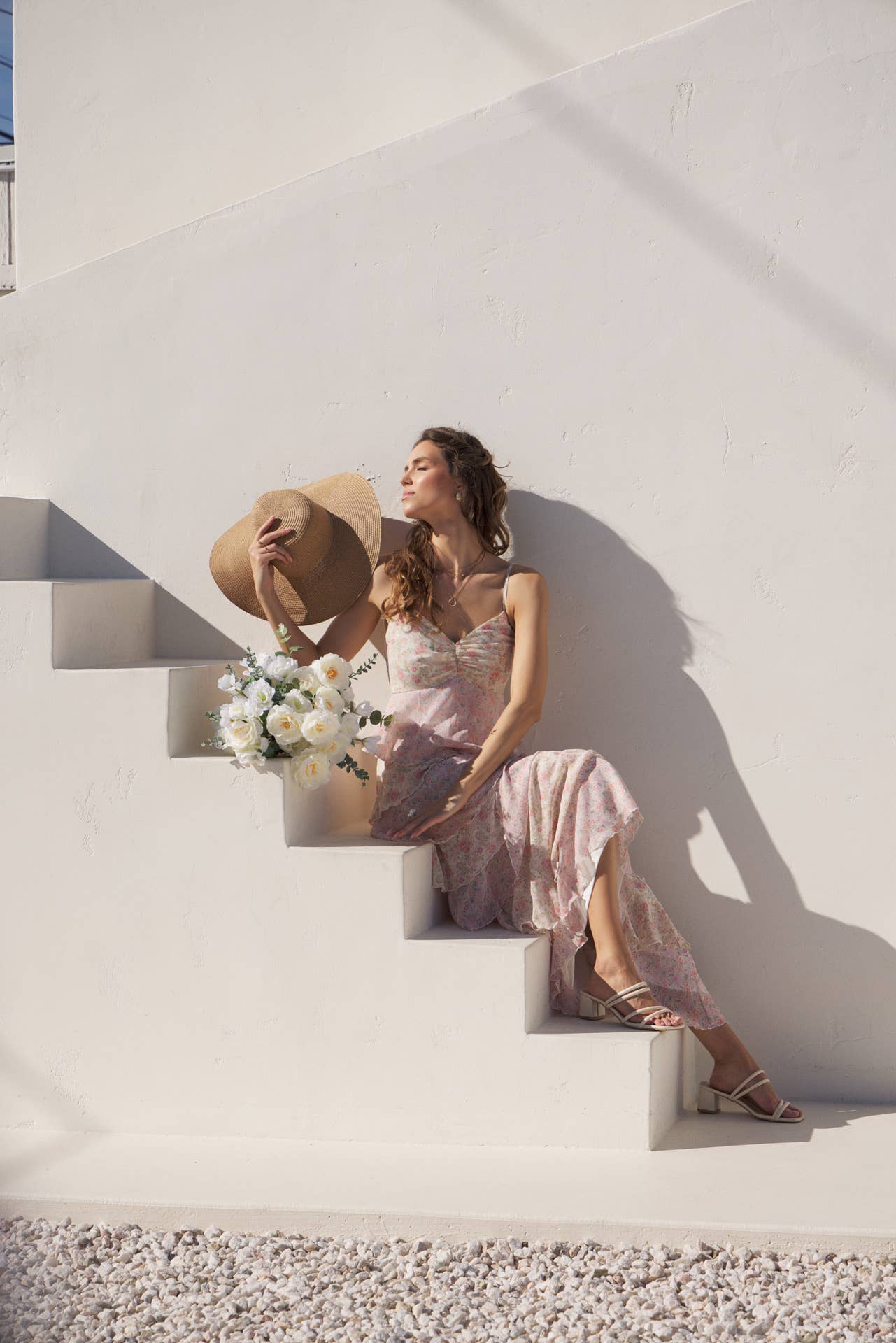 in february - Vente Robe – femme - DÉFINITION DE LA ROBE MAXI À VOLANTS FLORAUX FÉMINITÉ SANS SAISON6