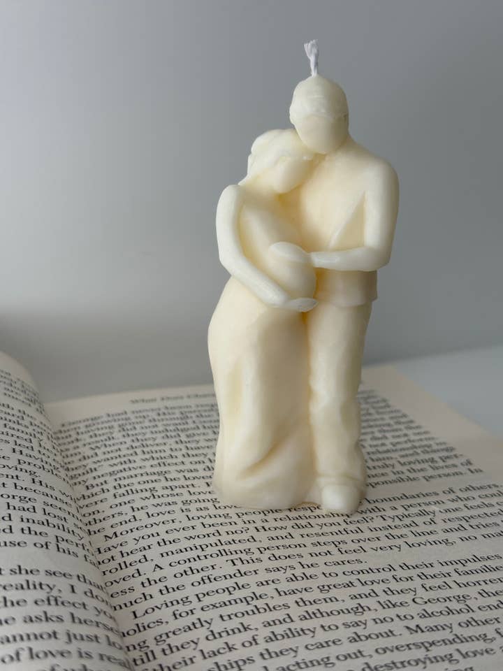 Gravid Parlys | Sojavokslys for engroshandel hos Flaming Figures