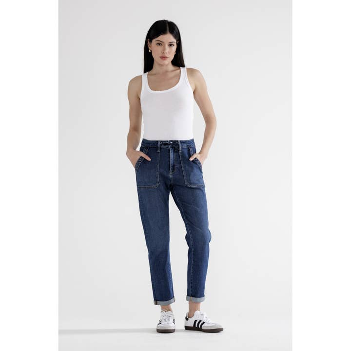 HIGH RISE MOM JOGGER for engroshandel hos Mica Denim