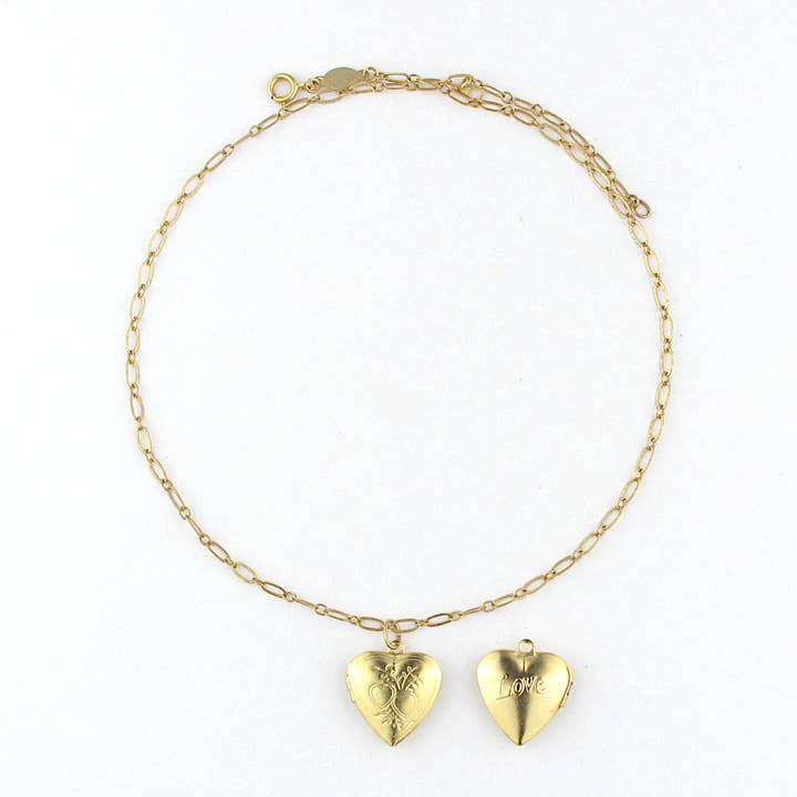 Sweetheart Locket Necklace for wholesale by La Vie Parisienne