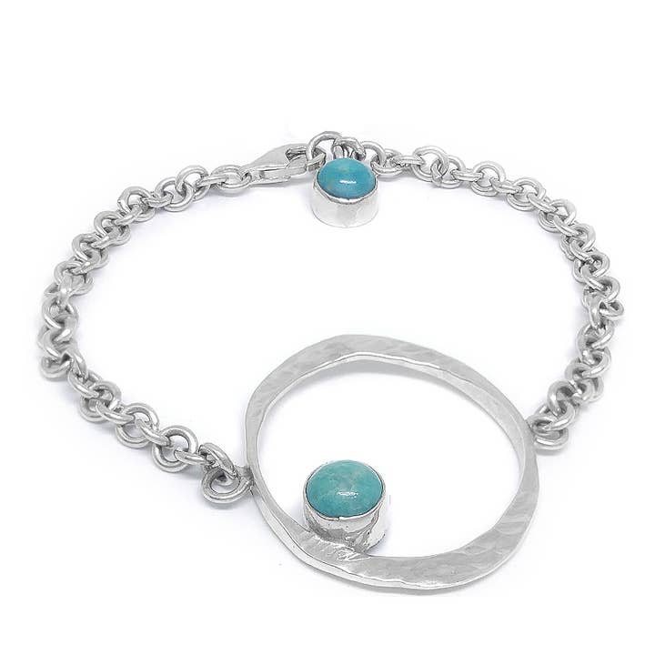 Bracelet à maillons en argent sterling martelé avec turquoise pour la vente par SITA