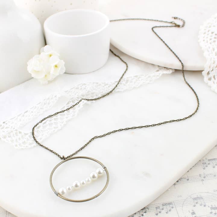 34" Vintage Circle w/ Pearl Bar Necklace for wholesale by Seasons Jewelry