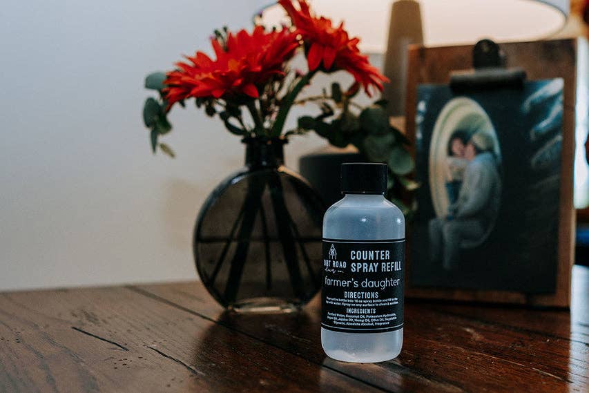 Dirt Road Candle Co - Wholesale Room & Linen Spray - Farmer's Daughter Counter Spray1