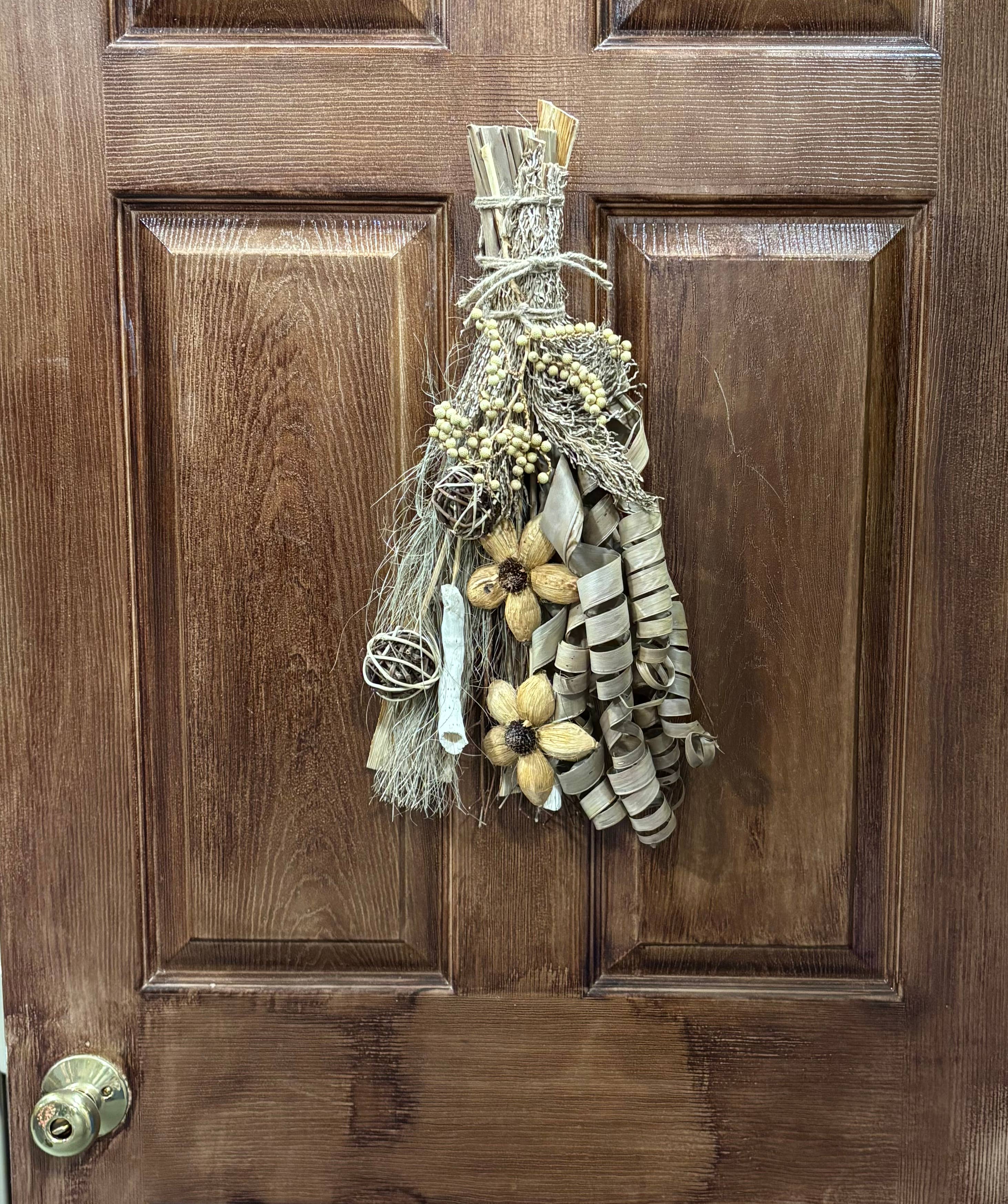 WORTH IMPORTS - Wholesale Dried/Pressed Flowers - 20" Mixed Pod Bunch1