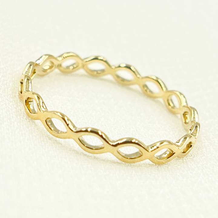 Yellow 14K Solid Gold Waves Ring. RAZ01295 for wholesale on Faire0