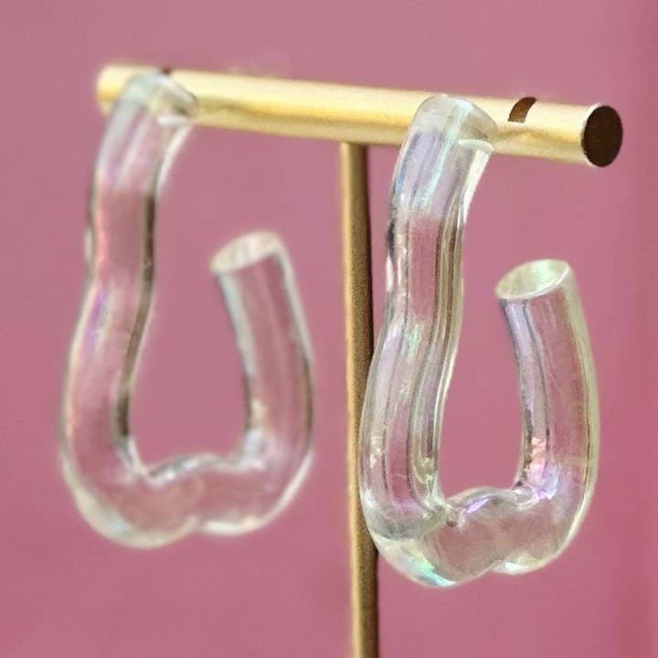 ONREGELMATIGE IRISERENDE HOEPELOORBELLEN VAN ACRYL voor wholesale door Craft By Meg