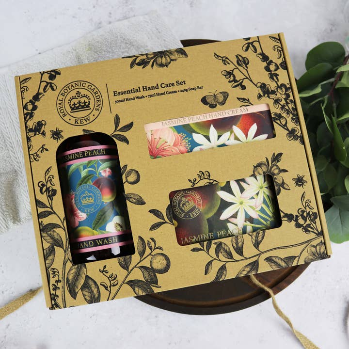 The English Soap Company - Vente Savons/lotions pour les mains - Coffret cadeau essentiel pour les soins des mains Jasmine Peach de Kew Gardens2
