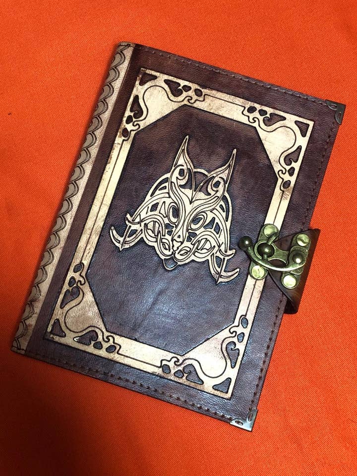 Distressed Sketching Leather, een Book of Shadows Journal voor wholesale door ML Marcaleather