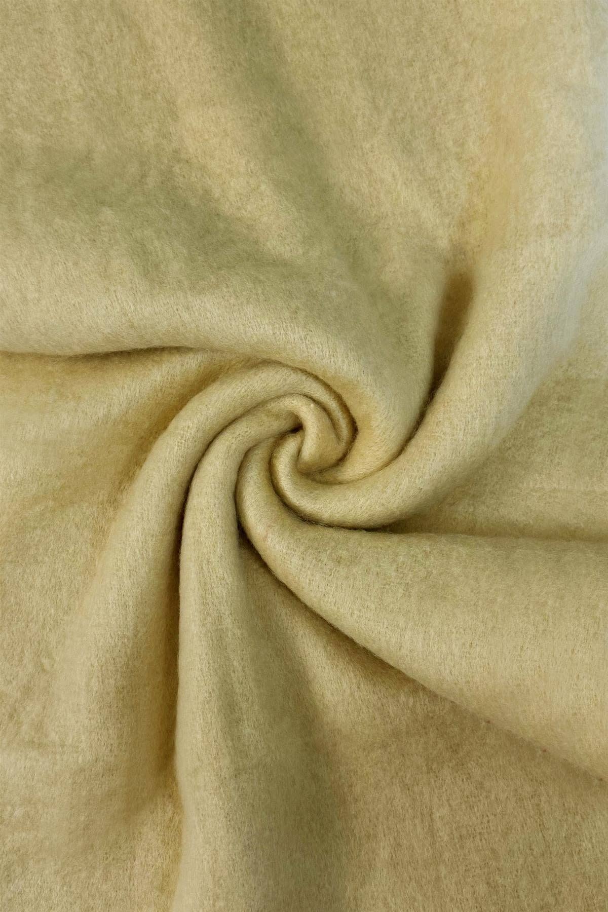 Fashion Scarf World - Vendita all'ingrosso Sciarpa - Donna - Sciarpa a scialle con nappe in morbida coperta semplice25