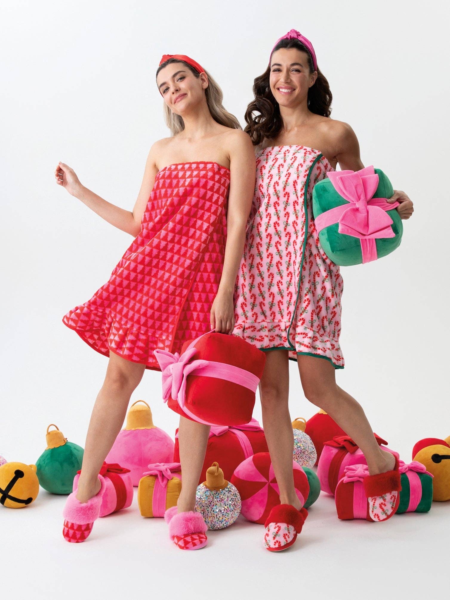 Shiraleah - Wholesale Robe - Women's - FELICITY TREES BATH WRAP, RED2