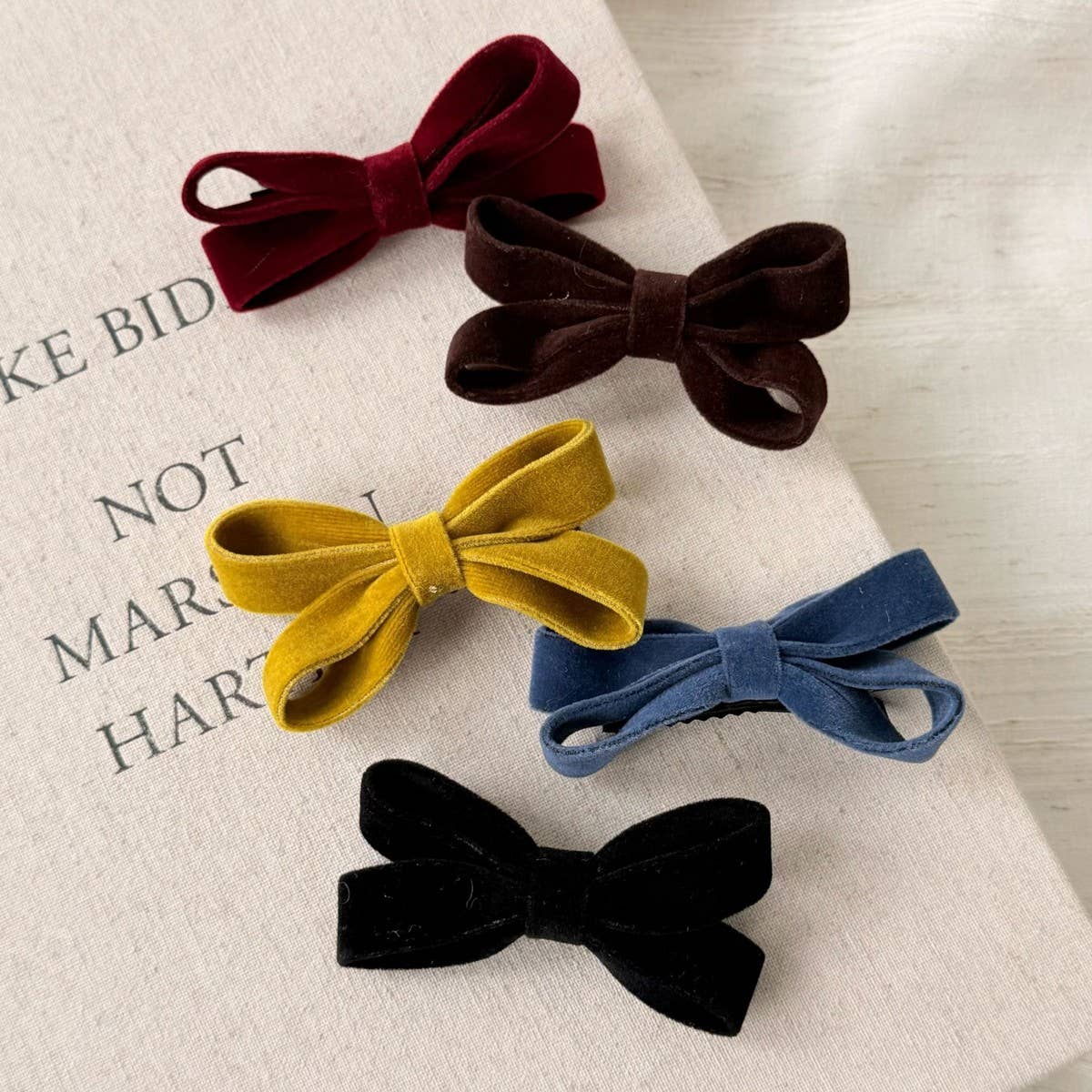 ACCITY - Wholesale Hair Clip - Women's - Velvet Bow Hair Clip Sweet Side Bang Pin_CWAHA078158