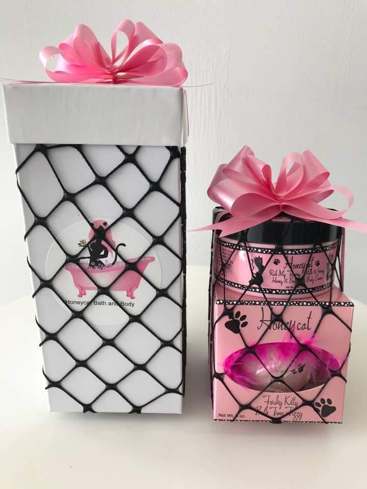 Fishnet Gift Set for wholesale by Honeycat Cosmetics