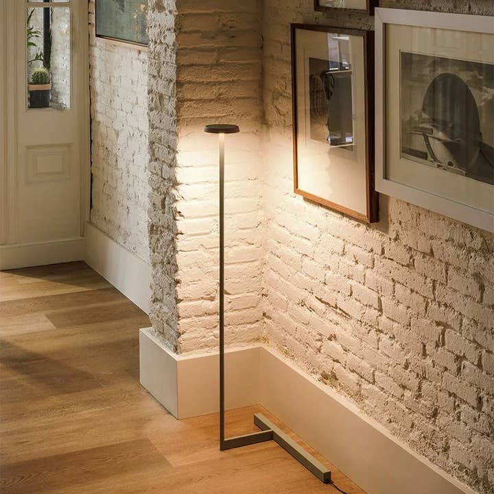 Modern Minimalist Floor Lamp Designer Corner Standing Lamp For Living Room Hotel Shop Decor Creative LED Bedroom Bedside Lamp for wholesale by Ivy Royal