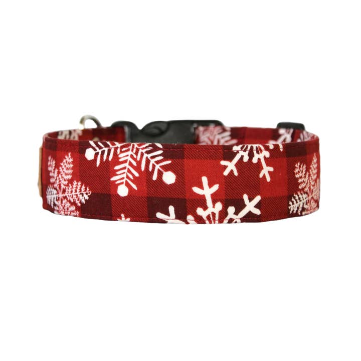 Christmas dog collar - Snowflake Buffalo Check for wholesale by Paper Chasing Collars Dog Accessories