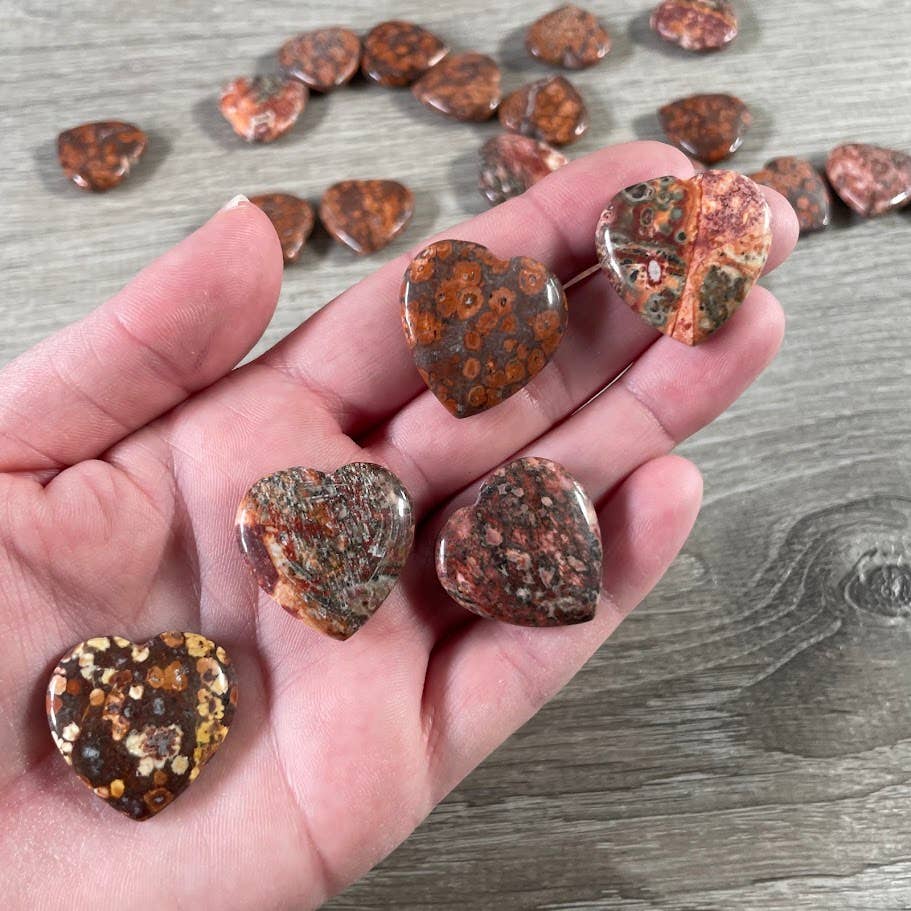 Keystone Crystals - Vente Pierre et cristal de spiritualité - Cœurs plats sculptés en pierres précieuses de 25 mm – Cœurs en cristal en gros36