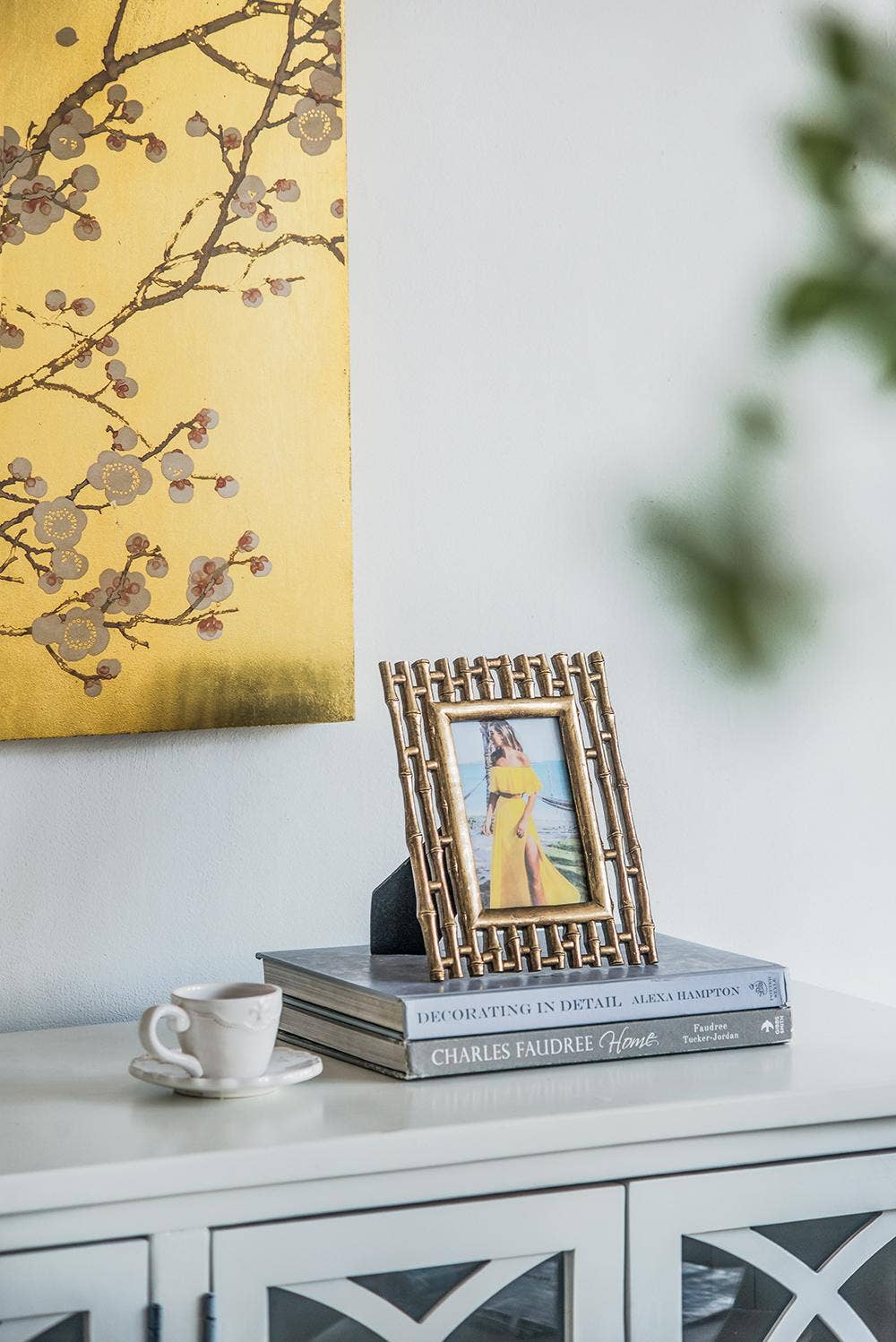 A&B Home Group Inc. - Wholesale Picture Frame - 7.5x9.5" Gold Photo Frame, 4x6" Opening - Gold1