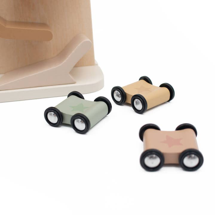 Inside Out Toys – wholesale Wood toy – Child – Tower Racer (Case of 2)6