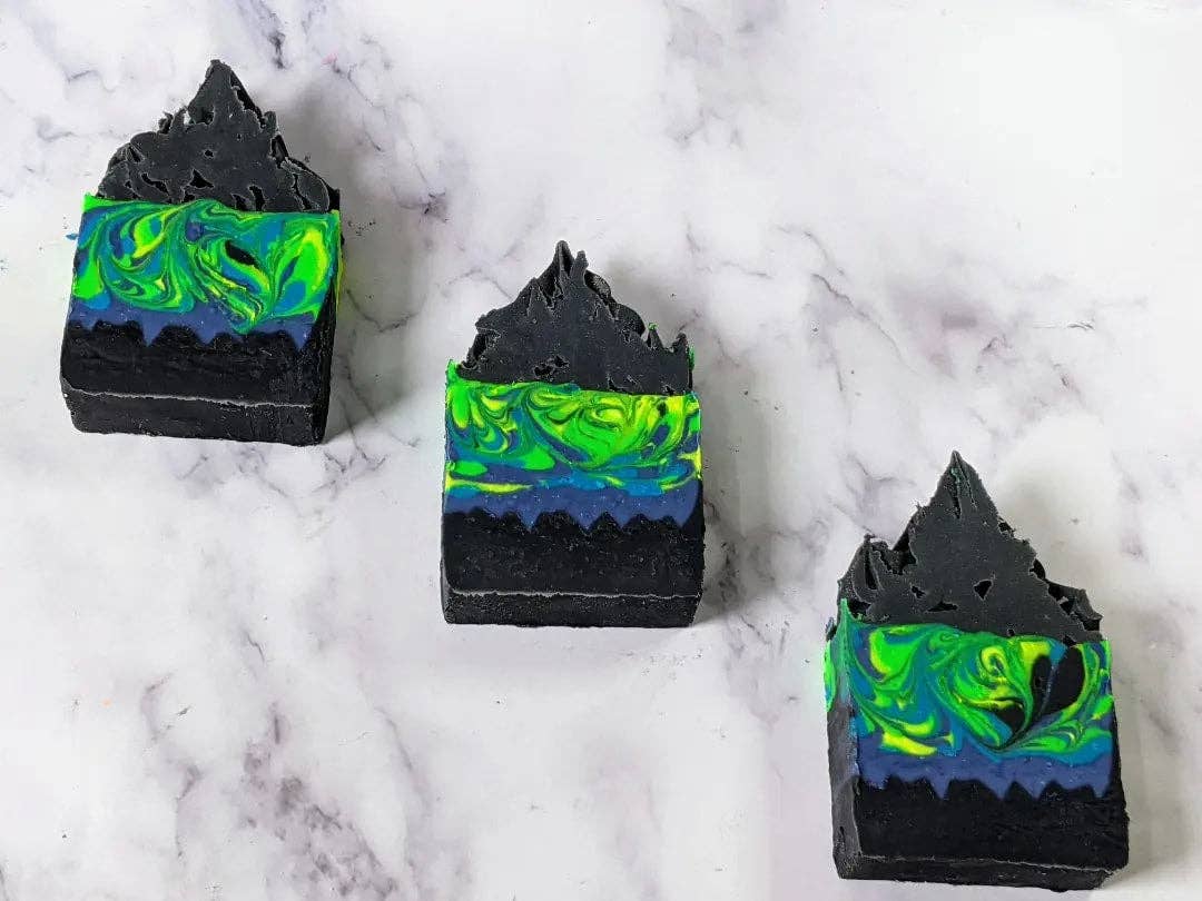 The Loopy Spoonie - Wholesale Bar Soap - Northern Lights Aurora Bar Soap2