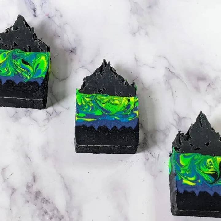 The Loopy Spoonie - Wholesale Bar Soap - Northern Lights Aurora Bar Soap2